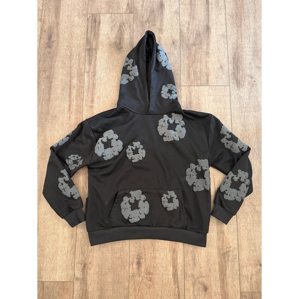 Y2K Black Puff Print Flower Wreath Hoodie Oversized Streetwear Sweatshirt Size S